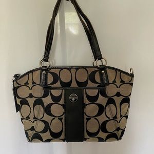 Coach purse.